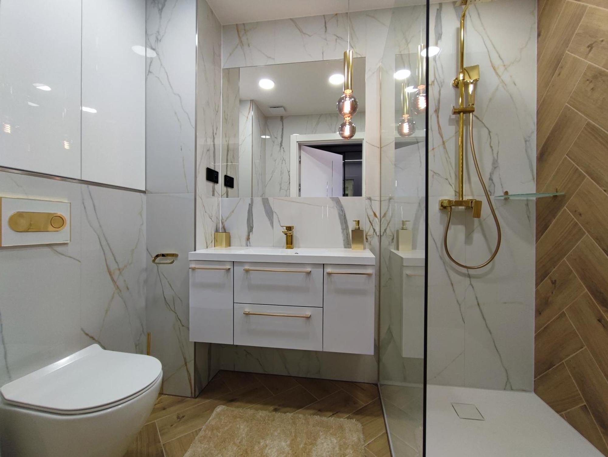 Apartament Z Jacuzzi Na Wylacznosc Dolina Baryczy Zmigrod Bagian luar foto