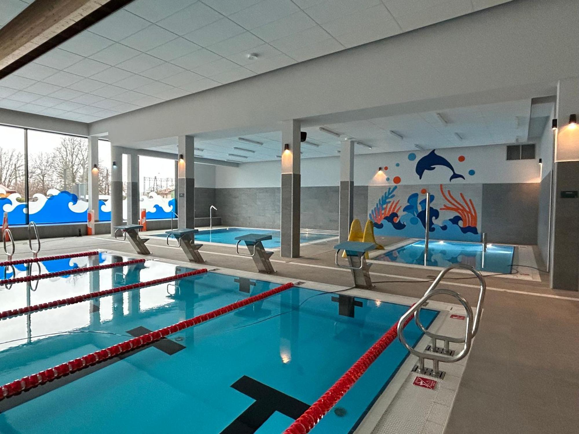 Apartament Z Jacuzzi Na Wylacznosc Dolina Baryczy Zmigrod Bagian luar foto